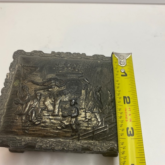Antique Pewter Carved Trinket Jewelry Box Made In Japan (hinged Damaged) - Picture 13 of 14